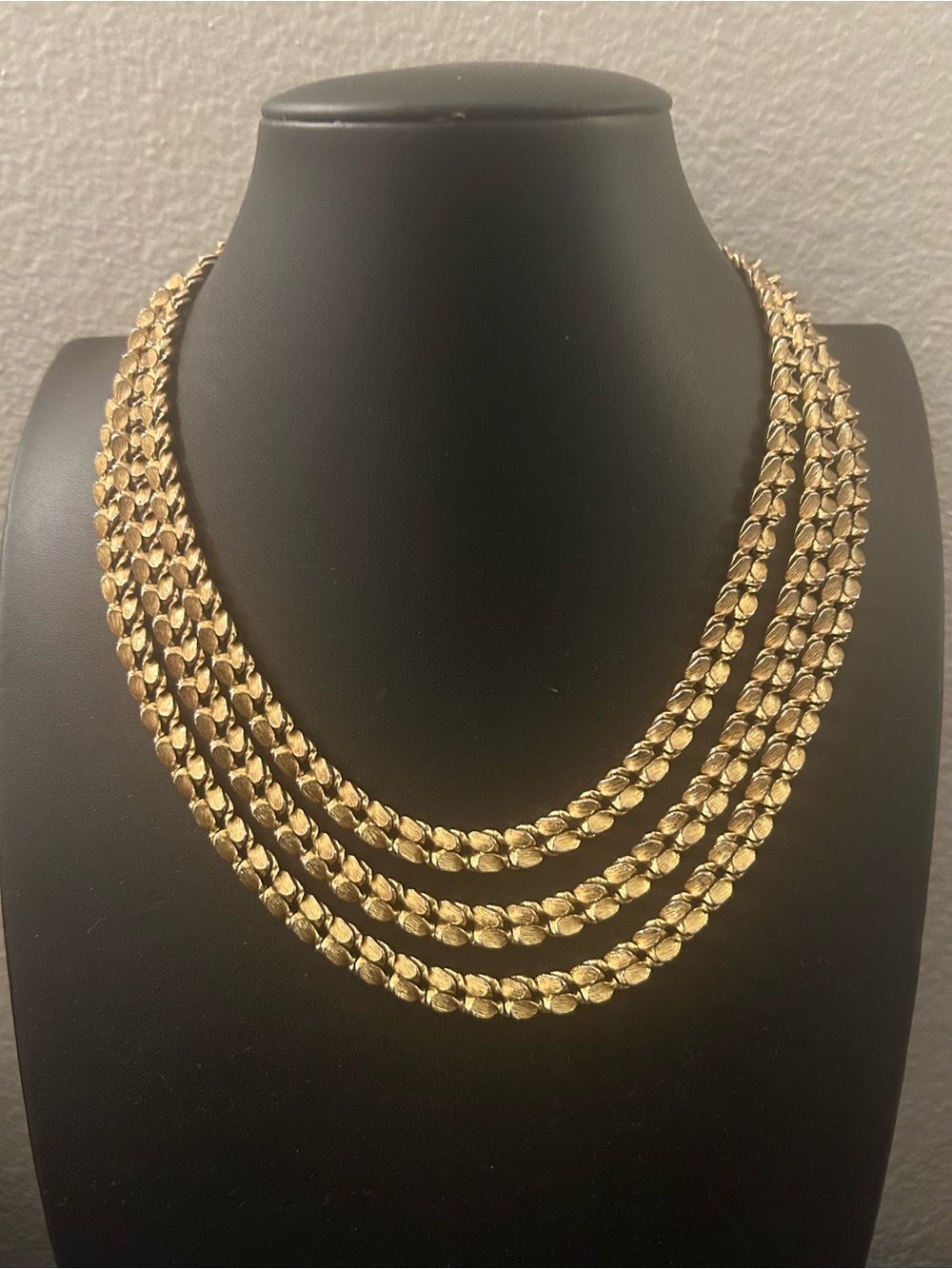 Classic Gold-Tone Multi-Strand Leaf Necklace